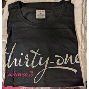 Thirty-One Conference '18 T-Shirt XL Black With Iridescent Letters Retired‎